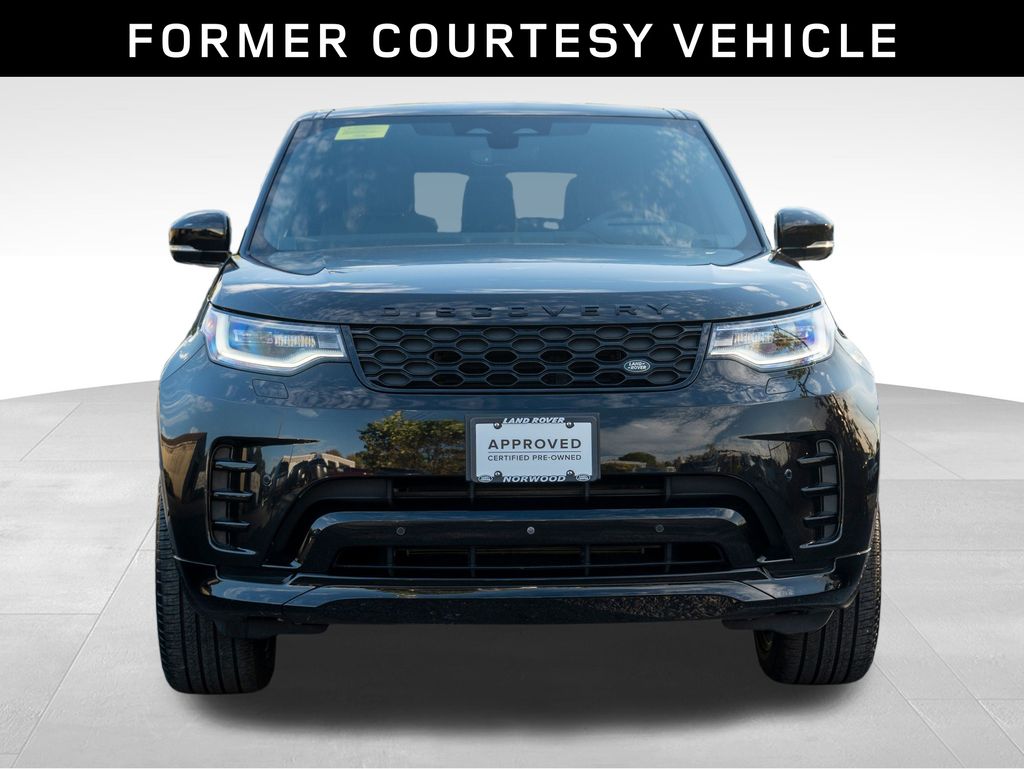 2024 Land Rover Discovery SE photo 2