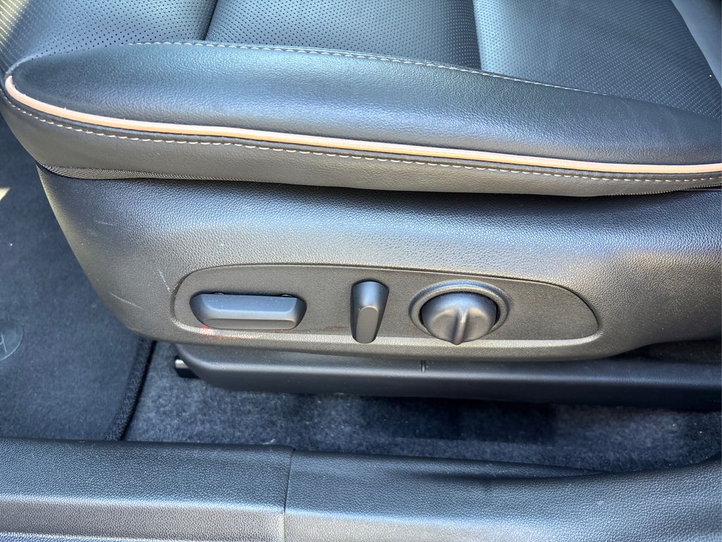 2024 Buick Envista Avenir photo 35