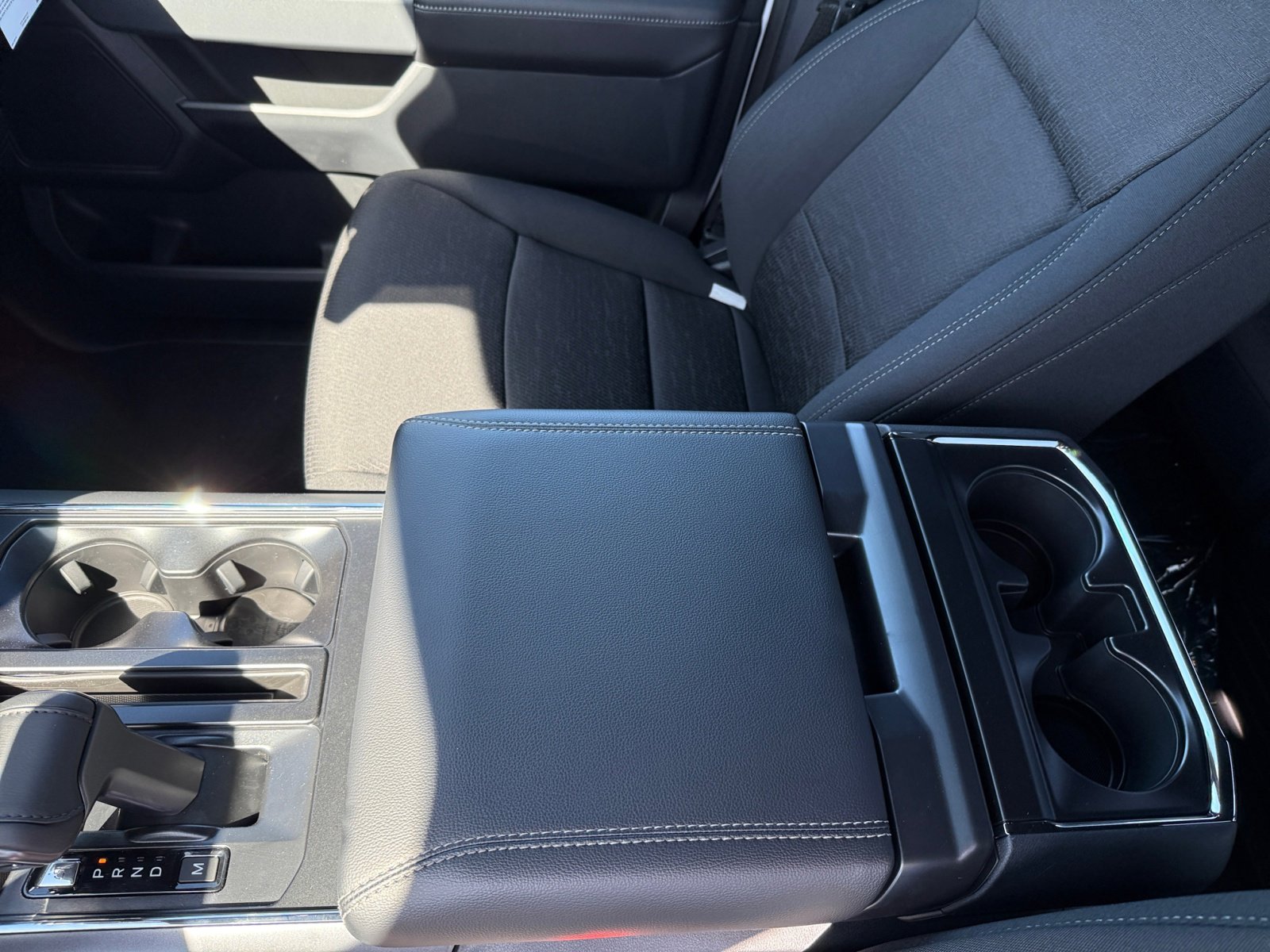 2025 Ford F-150 XLT photo 13