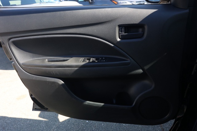 2022 Mitsubishi Mirage ES photo 22