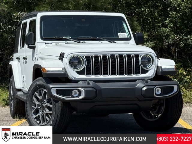 2025 Jeep Wrangler 4-Door Sahara's photo