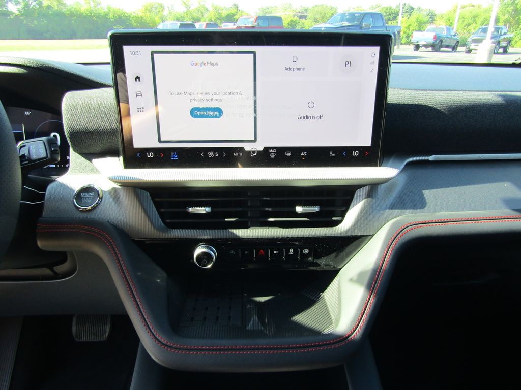 2025 Ford Explorer ST photo 24