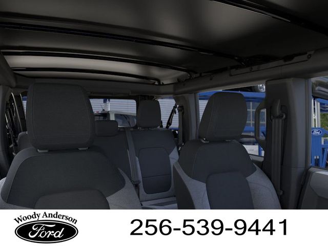 2025 Ford Bronco Base photo 11