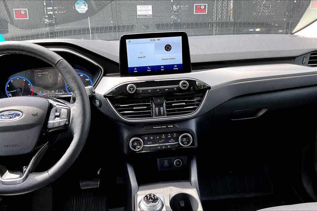 2021 Ford Escape SEL photo 6