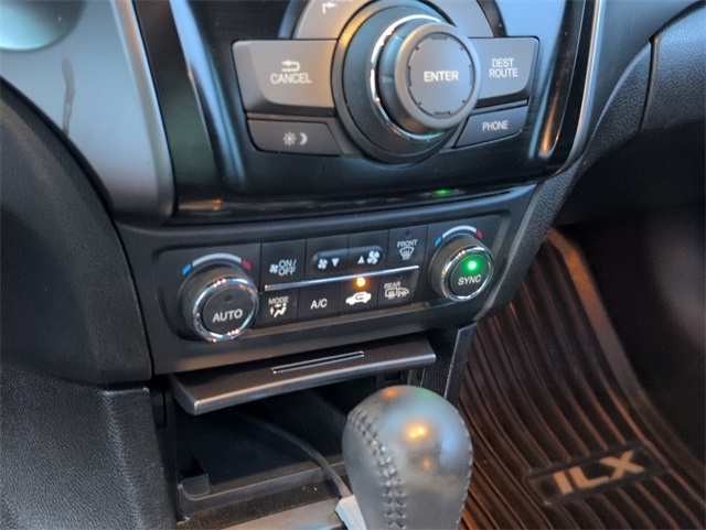 2013 Acura ILX 2.0L Technology photo 21