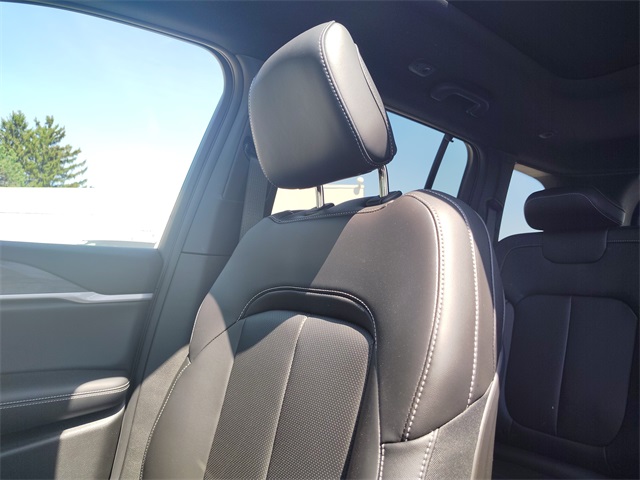 2025 Jeep Grand Cherokee Limited photo 27