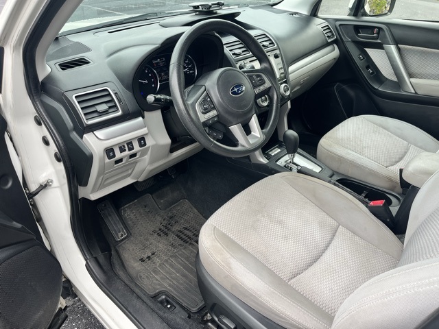 2017 Subaru Forester 2.5i photo 11