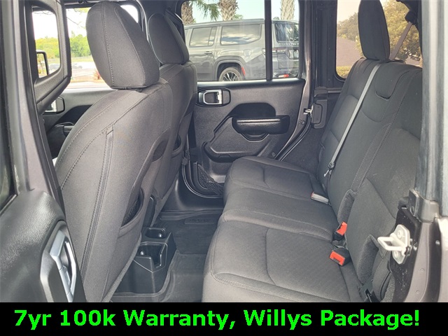 2022 Jeep Wrangler Unlimited Willys photo 12