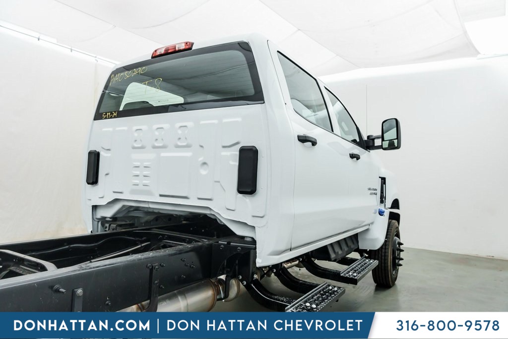 2024 Chevrolet Silverado 4500HD Work Truck photo 29