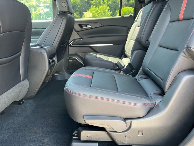 2026 Chevrolet Traverse RS photo 16