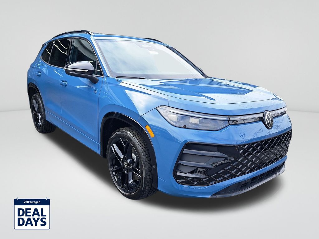 2025 Volkswagen Tiguan SE R-Line Black photo 3