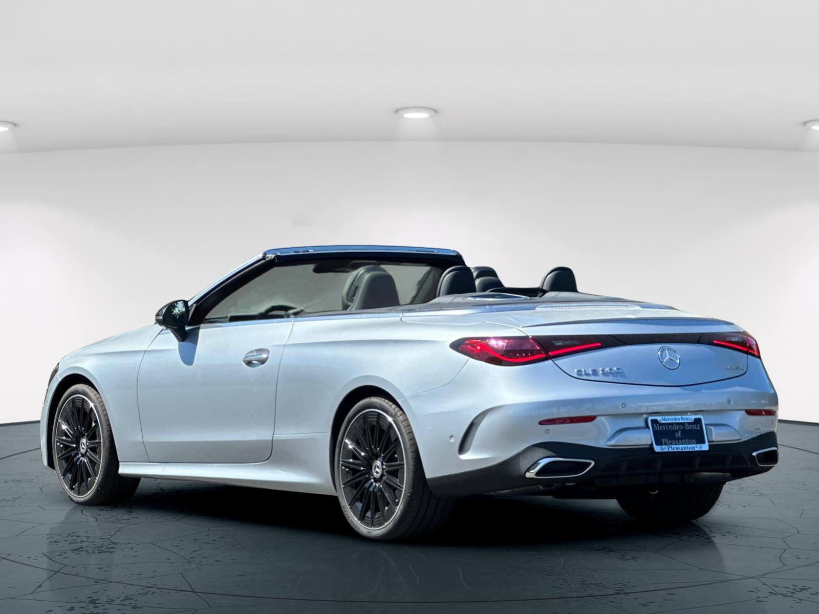 2026 Mercedes Benz CLE 300 4MATIC photo 3
