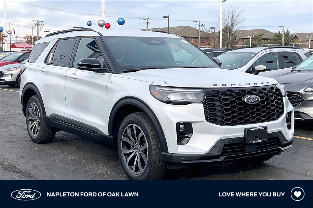 2026 Ford Explorer ST-LINE's photo