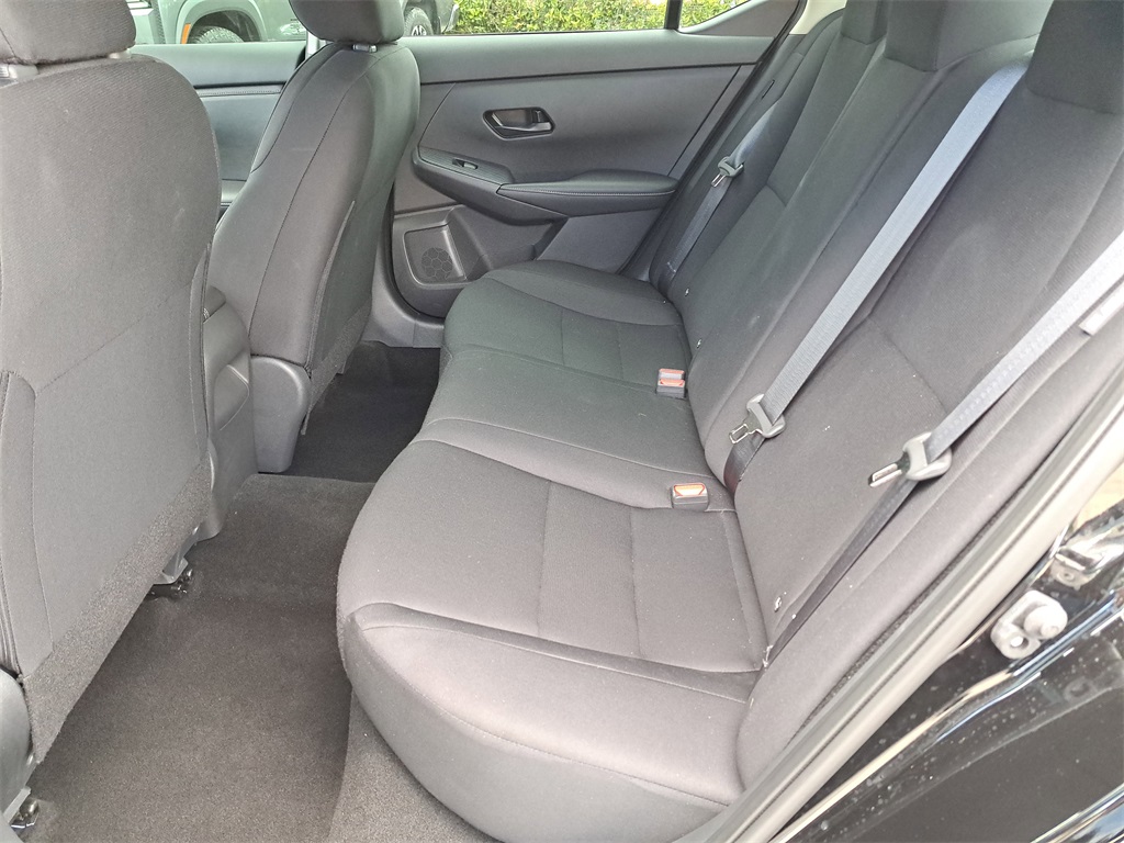 2024 Nissan Sentra S photo 11