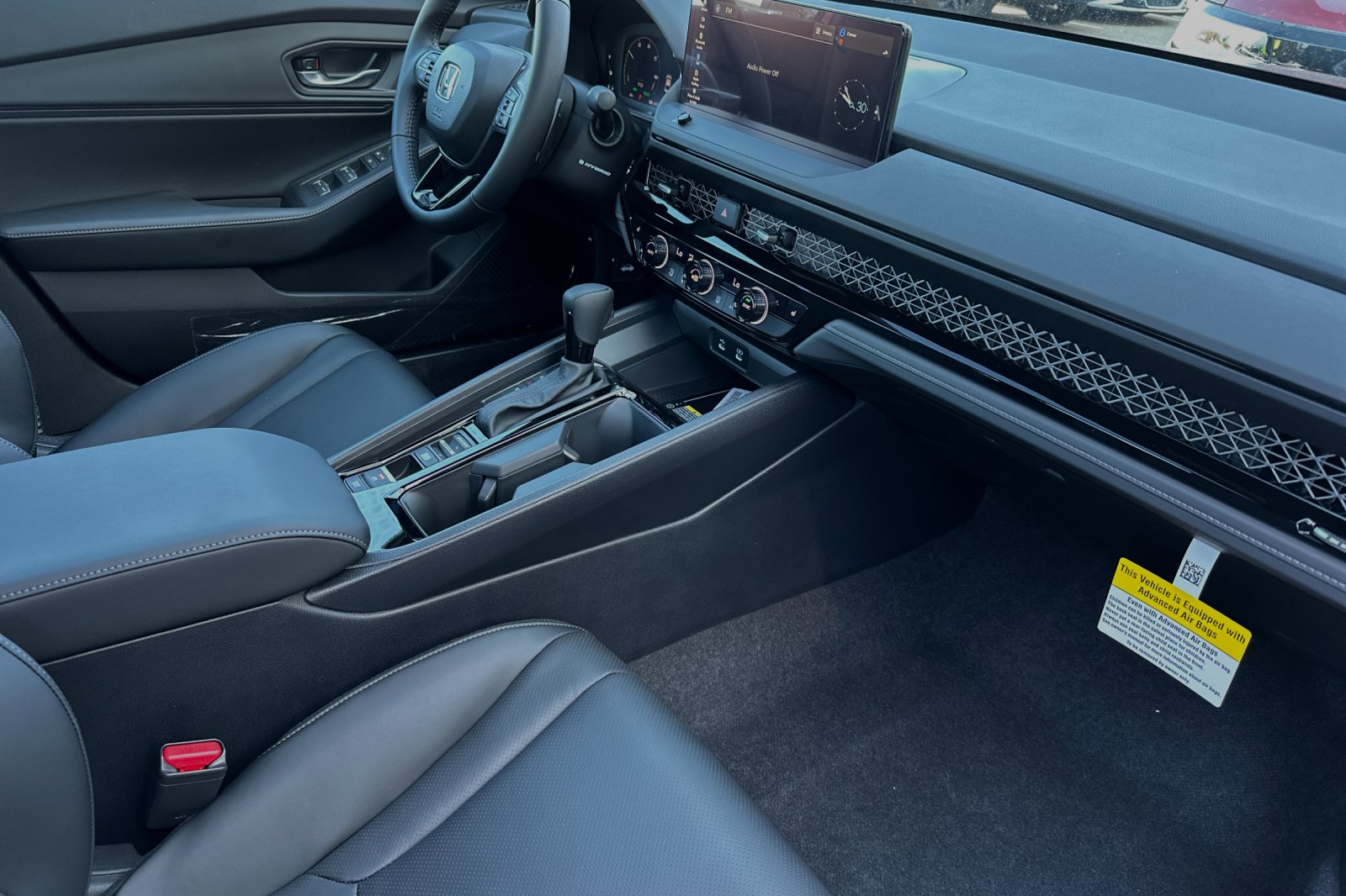 2025 Honda Accord Hybrid Sport-L photo 15