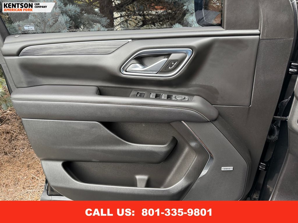 2024 Gmc Yukon SLT photo 20