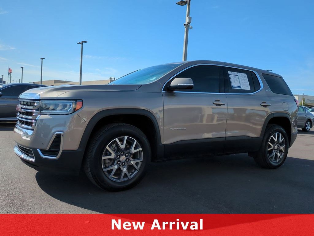 2022 GMC Acadia SL's photo