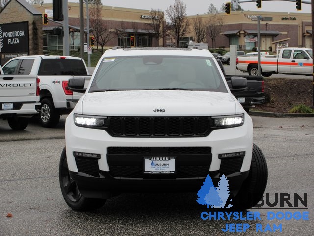 2025 Jeep Grand Cherokee Limited photo 17
