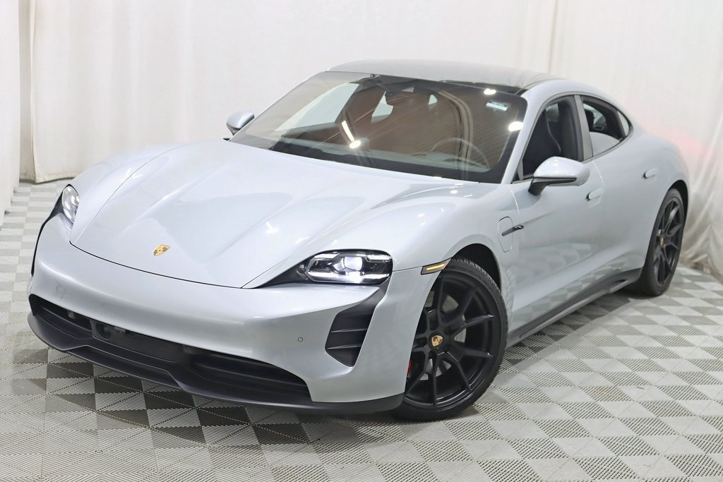 2022 Porsche Taycan GTS photo 5