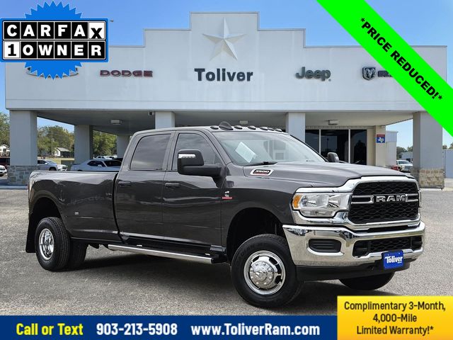 2024 RAM 3500 Tradesman's photo