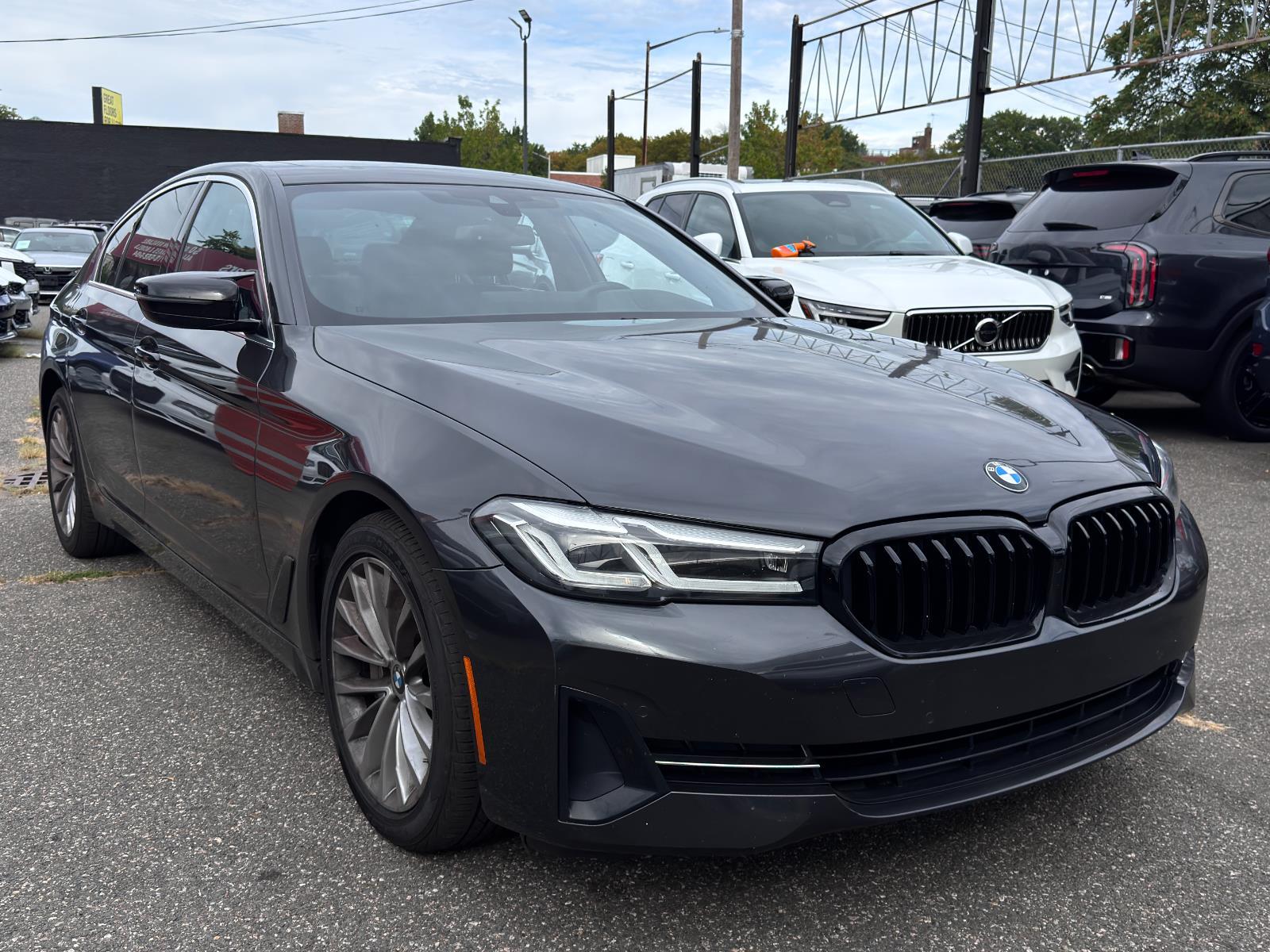 2022 Bmw 530i photo 3