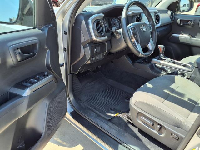 2023 Toyota Tacoma SR5 photo 12