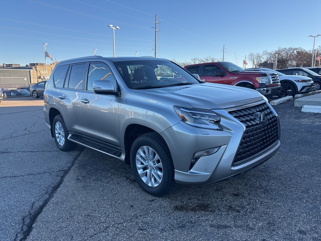 2022 Lexus GX Base's photo