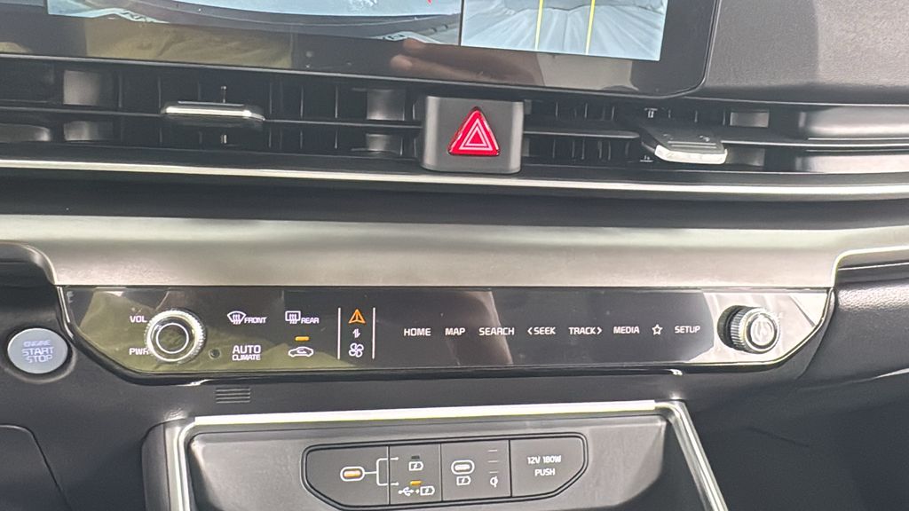 2026 Kia Carnival SX photo 28