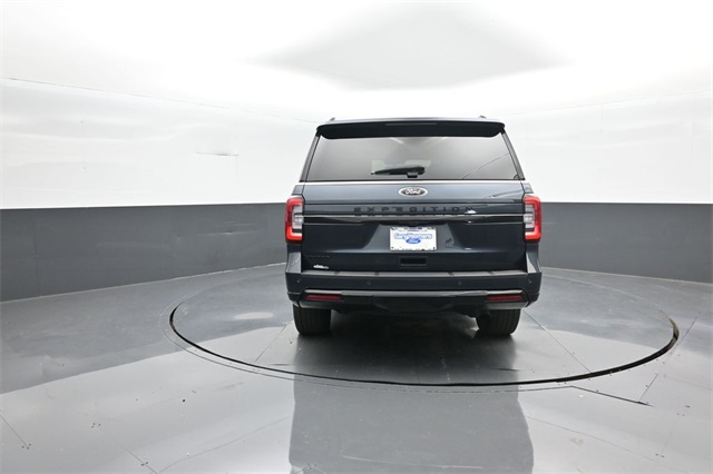 2023 Ford Expedition Limited photo 3