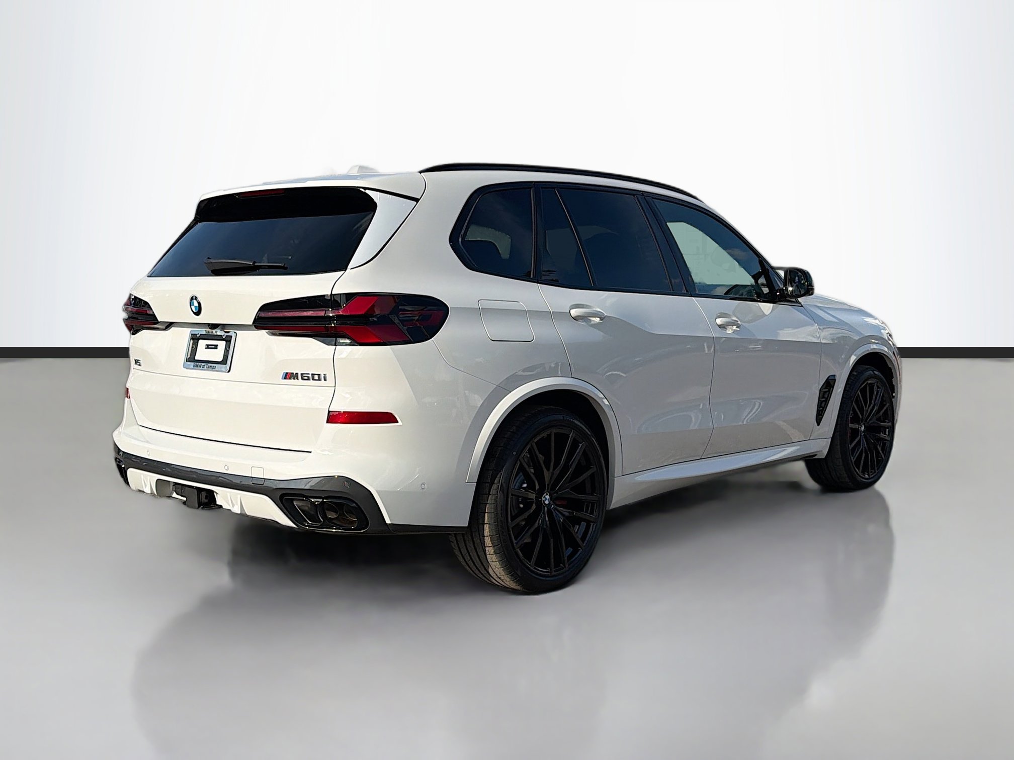 2026 Bmw X5 M60i photo 3