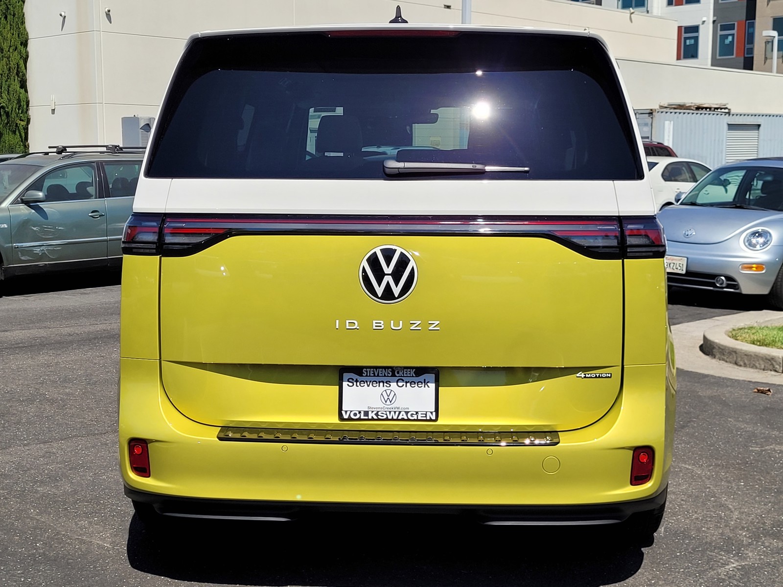 2025 Volkswagen ID. Buzz photo 4