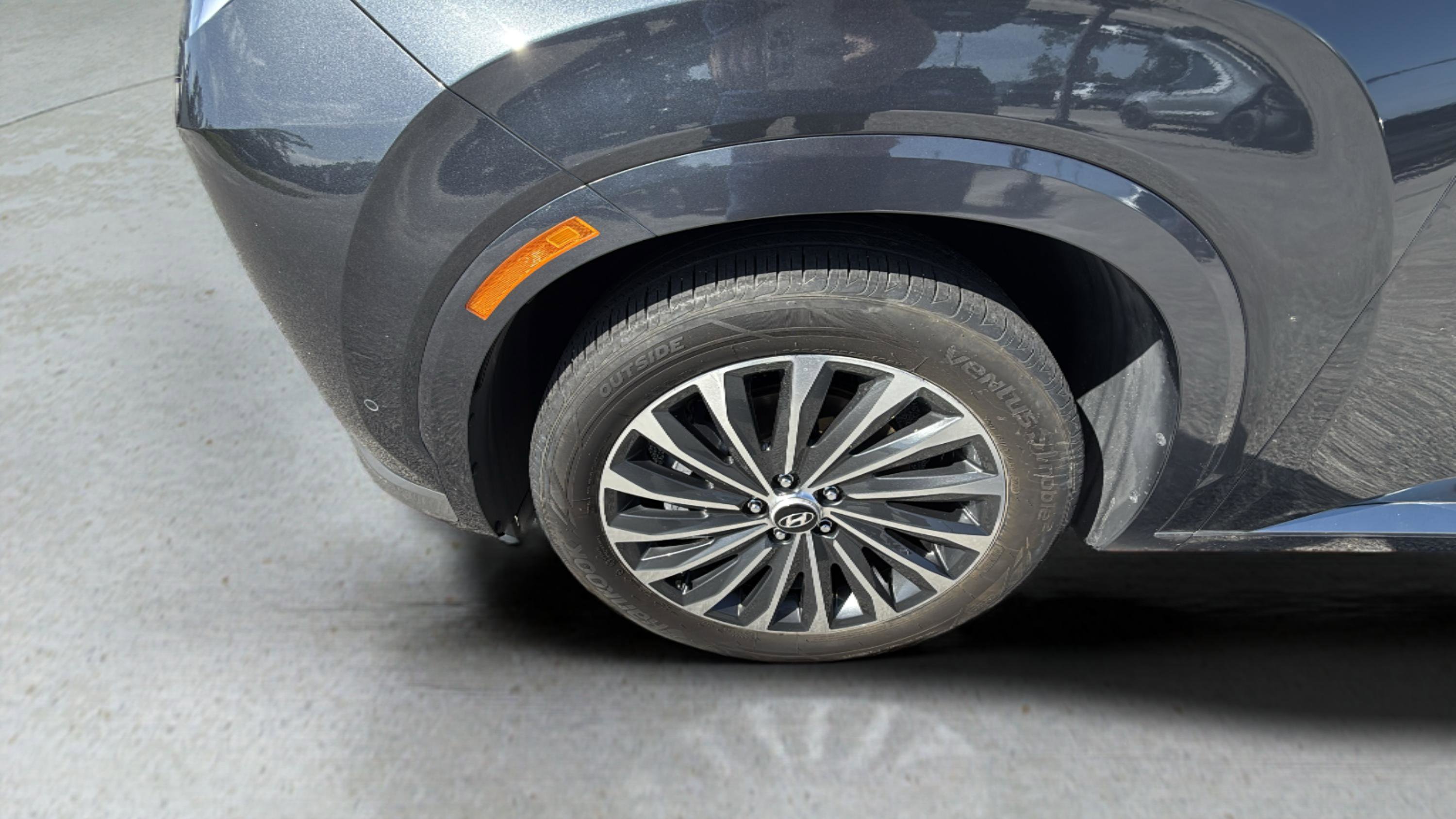 2024 Hyundai Palisade Calligraphy photo 3