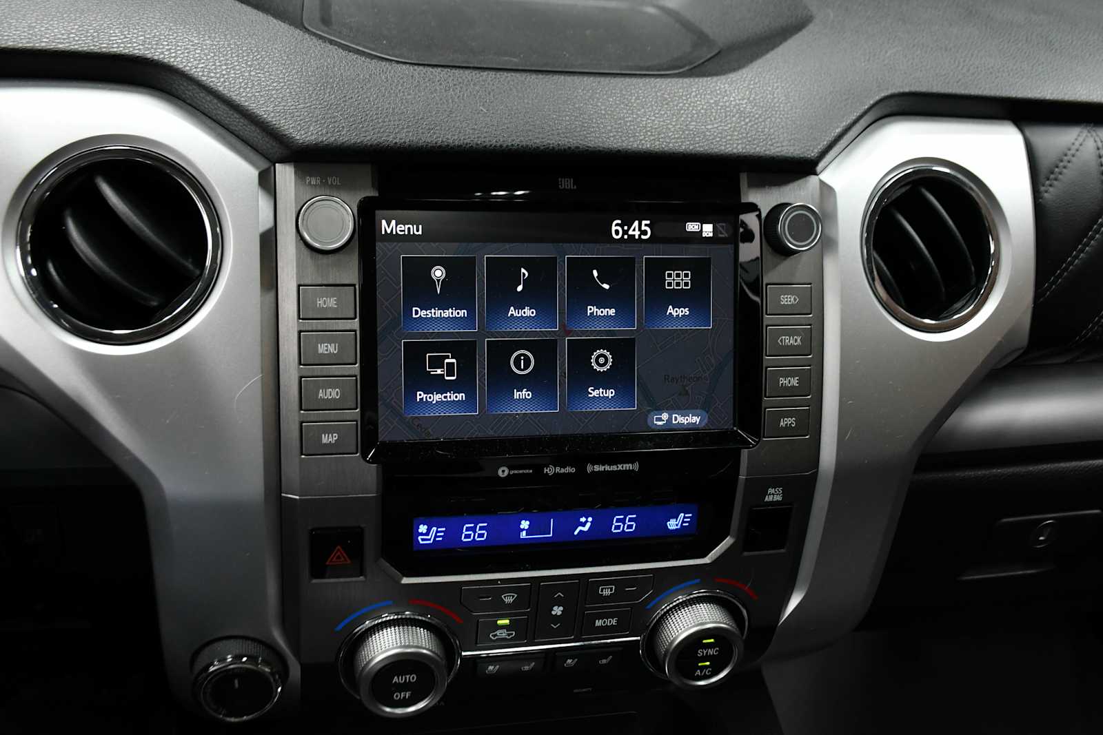 2020 Toyota Tundra Platinum Grade photo 18
