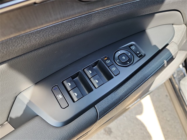 2026 Kia Sportage X-Pro Prestige photo 9