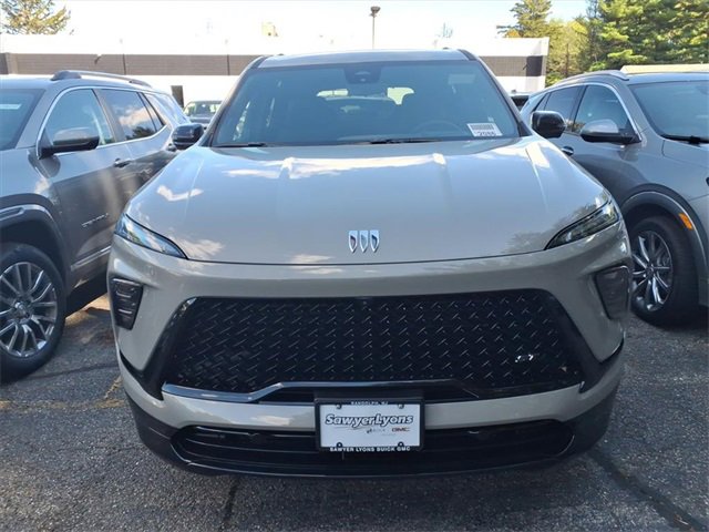 2026 Buick Enclave Sport Touring photo 2