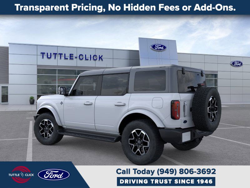 2025 Ford Bronco Outer Banks photo 4