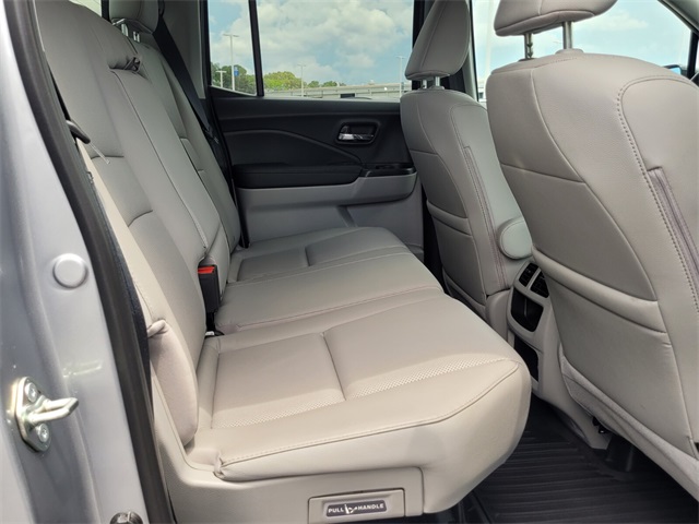 2020 Honda Ridgeline RTL-E photo 14