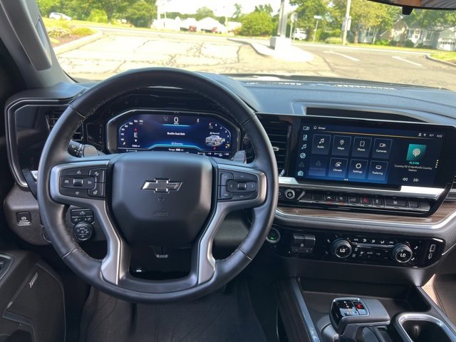 2025 Chevrolet Silverado 1500 RST photo 12