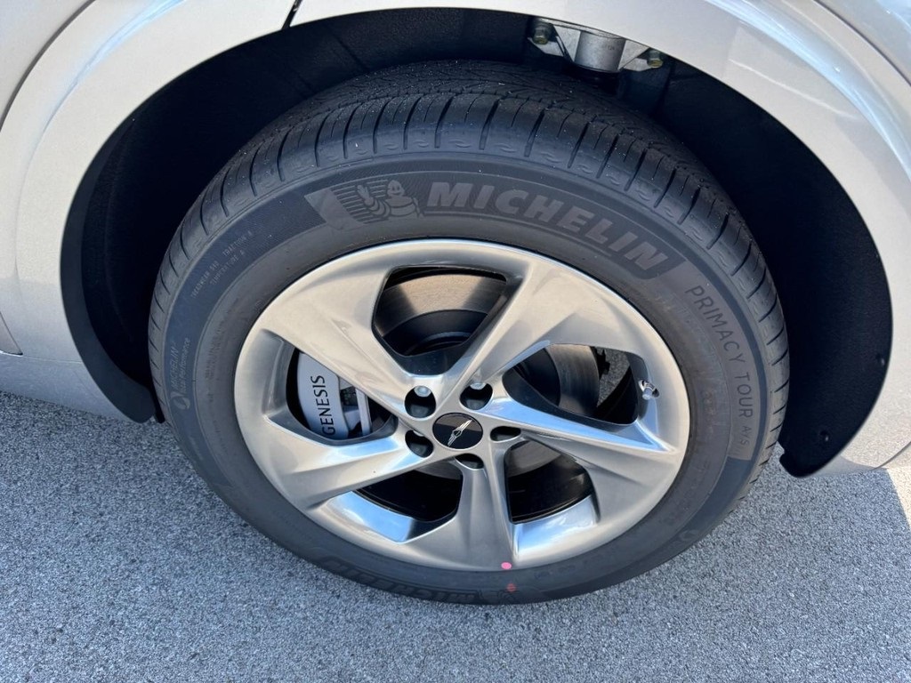 2026 Genesis GV70 2.5T Select photo 6