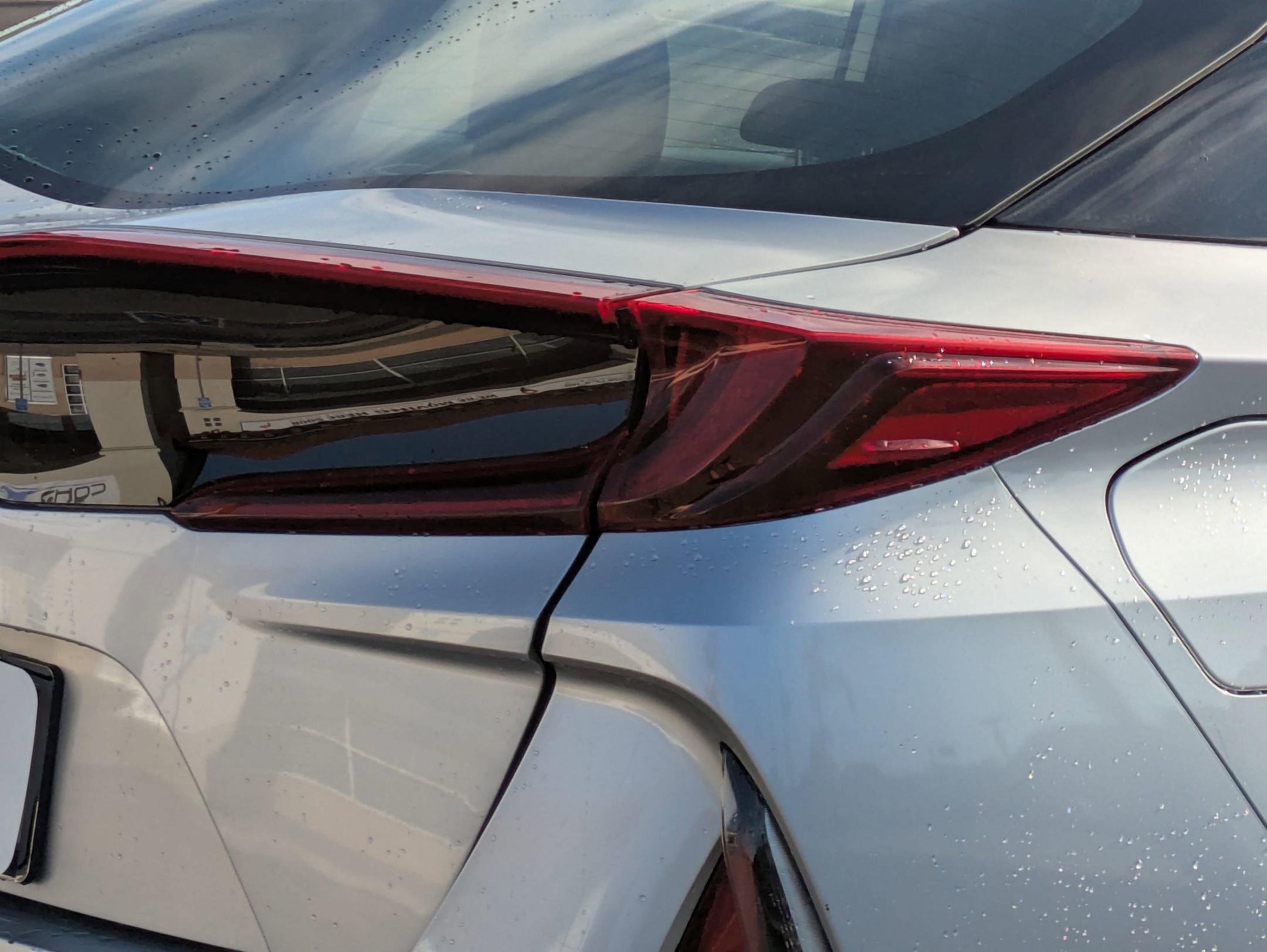 2022 Toyota Prius Prime XLE photo 11