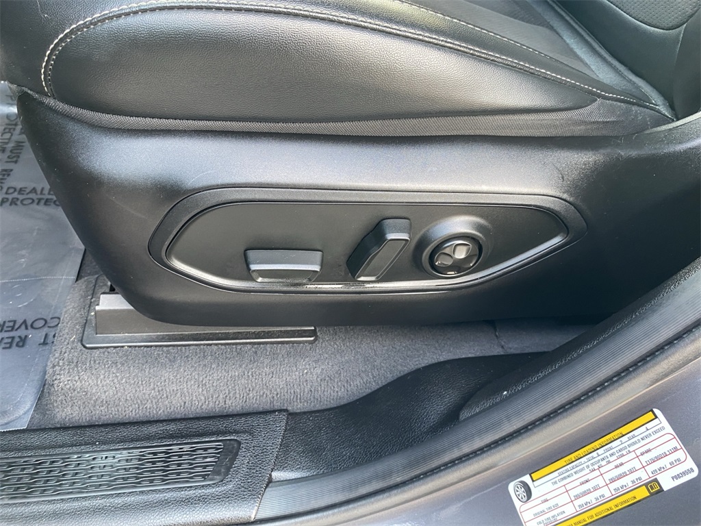 2023 Jeep Grand Cherokee Altitude photo 8