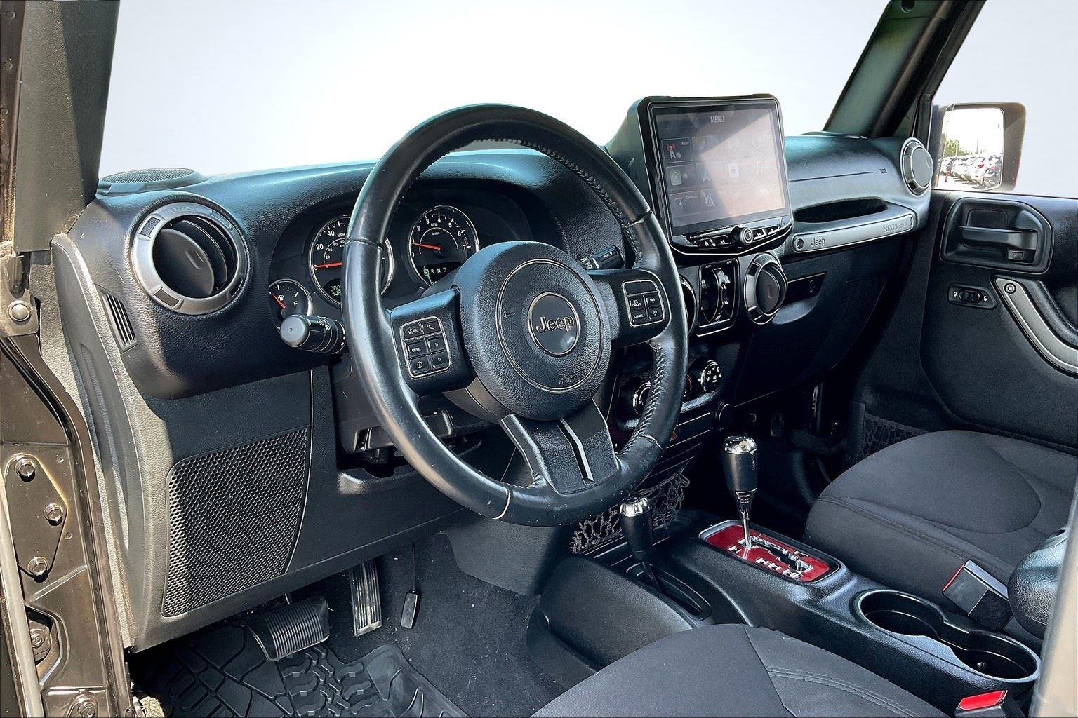 2017 Jeep Wrangler Unlimited Sport photo 13
