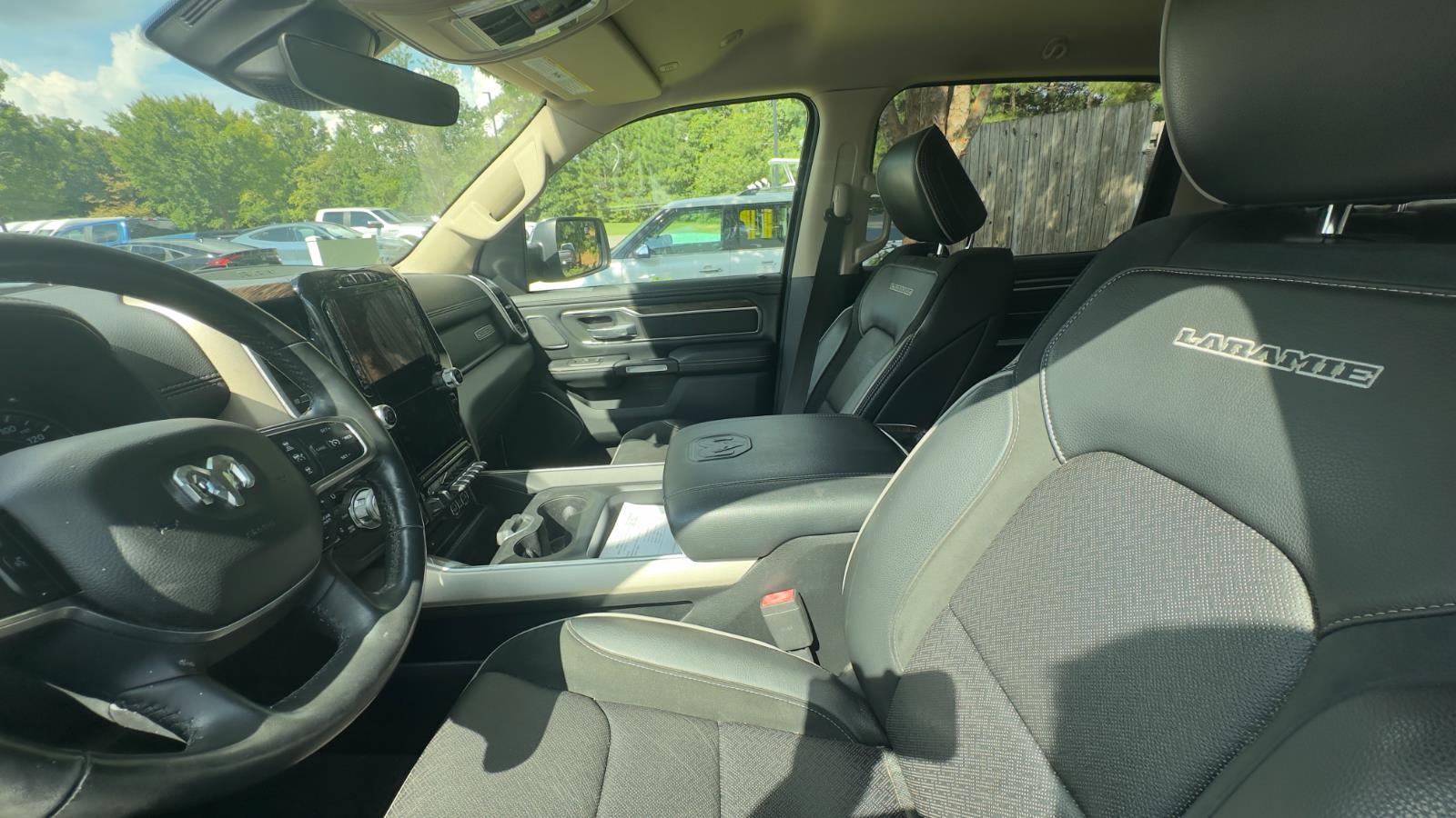 2019 Ram 1500 Laramie photo 4