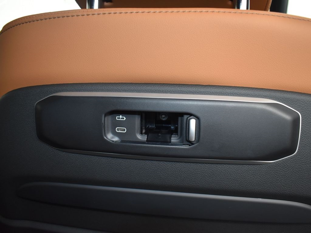 2026 Bmw X7 xDrive40i photo 19