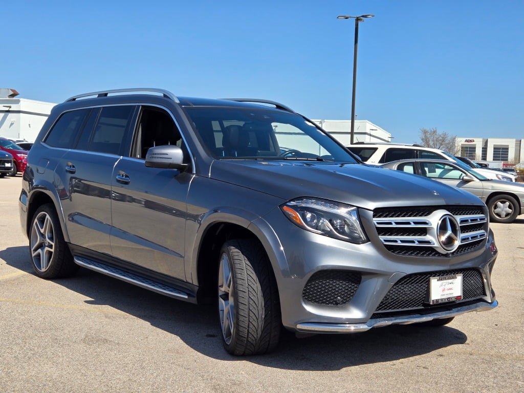 2019 Mercedes Benz GLS 550 4MATIC photo 4
