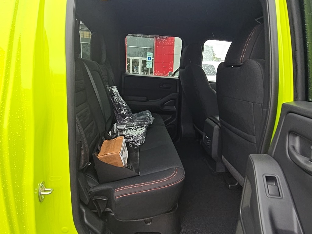 2026 Nissan Frontier Crew Cab PRO-4X photo 30