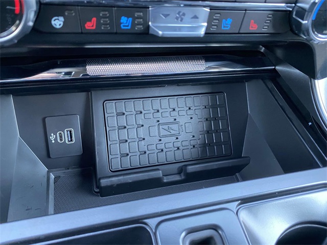 2025 Ford F-150 Lariat photo 13