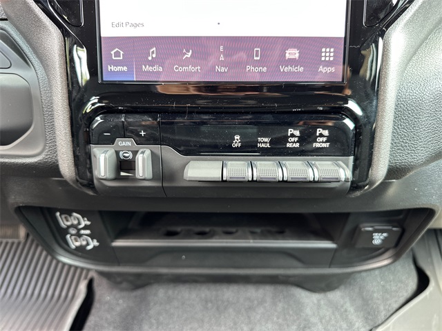 2025 Ram 2500 Tradesman photo 18
