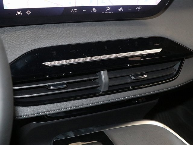 2026 Buick Enclave Preferred photo 23