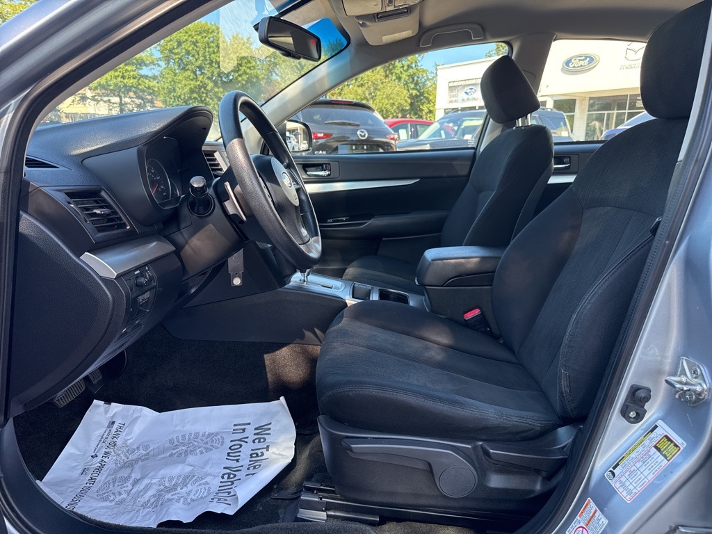 2014 Subaru Legacy 2.5i photo 20
